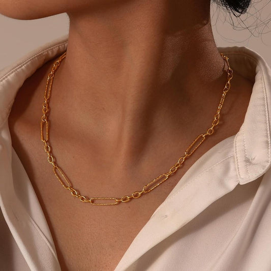Vida Chain Necklace