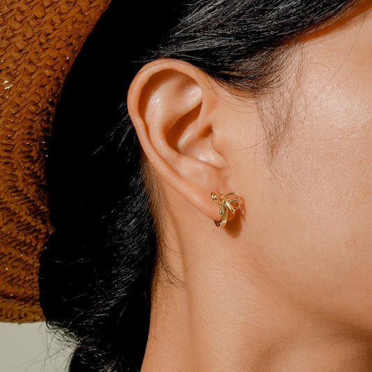 Catie Ribbon Earring