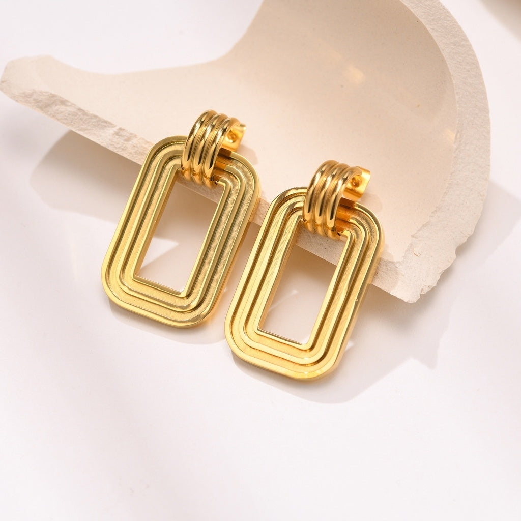 Milan Stud Earring