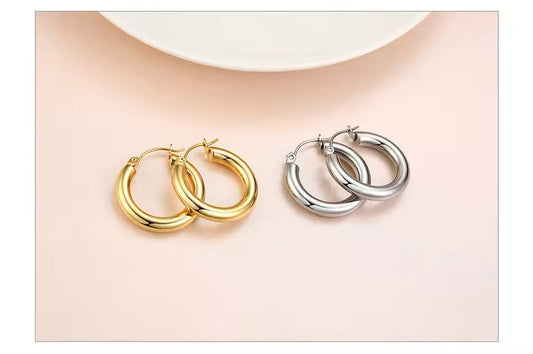 Claire Hoop Earring