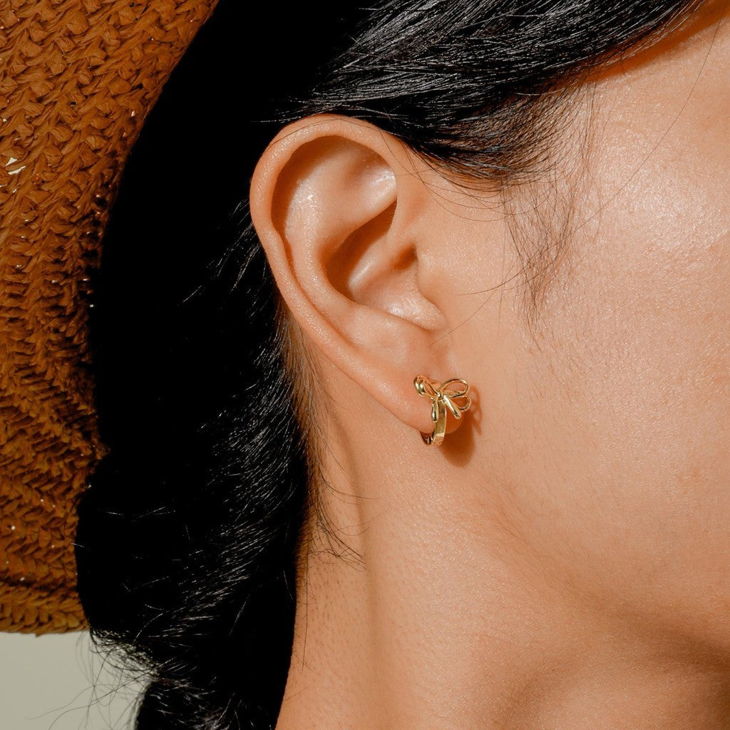 Catie Ribbon Earring