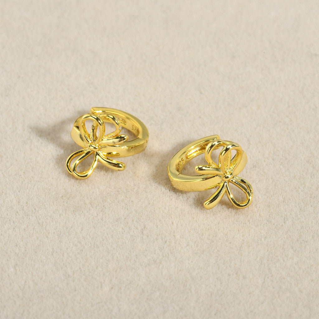 Catie Ribbon Earring