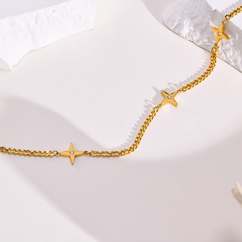 Riley Star Necklace