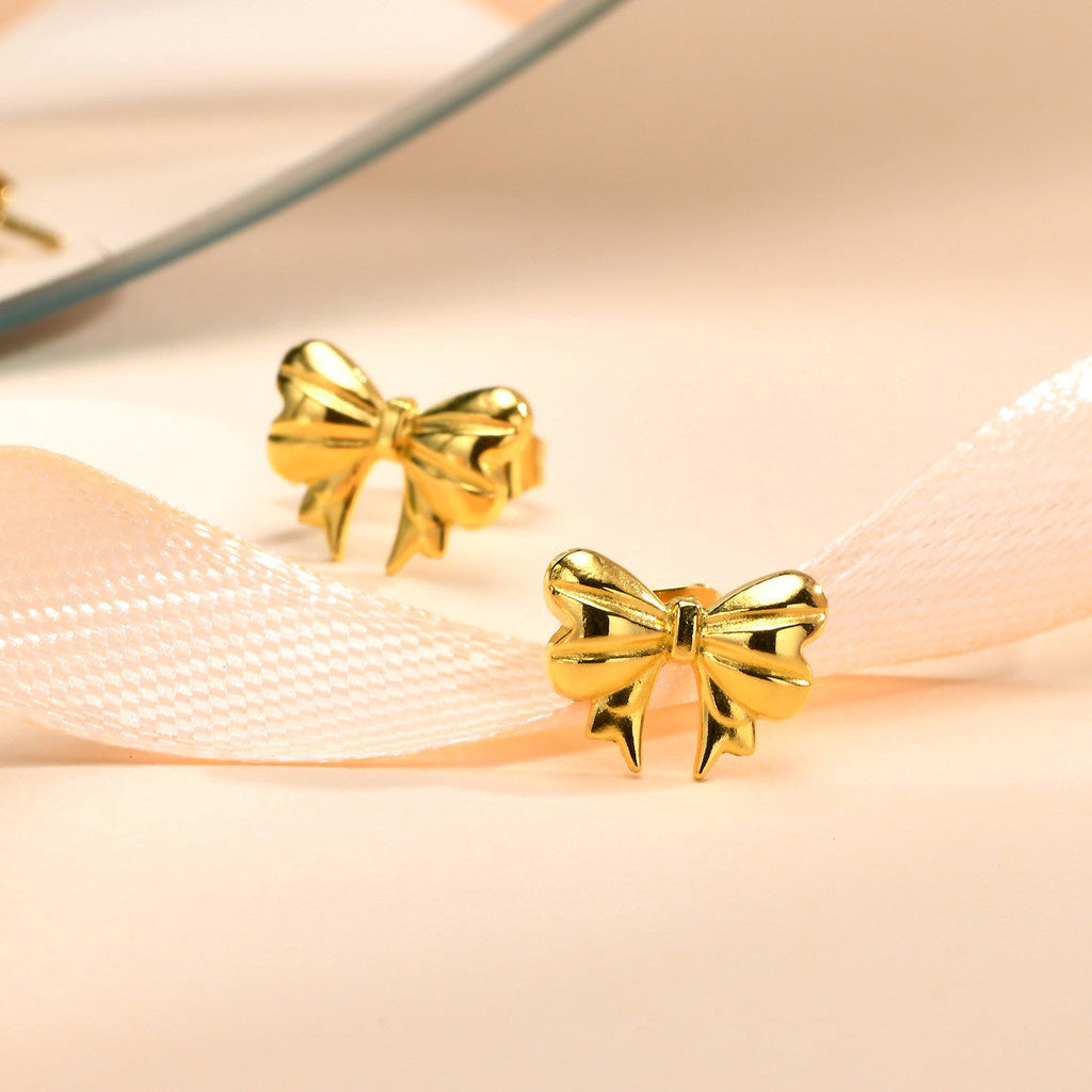 Rynye Ribbon Earring